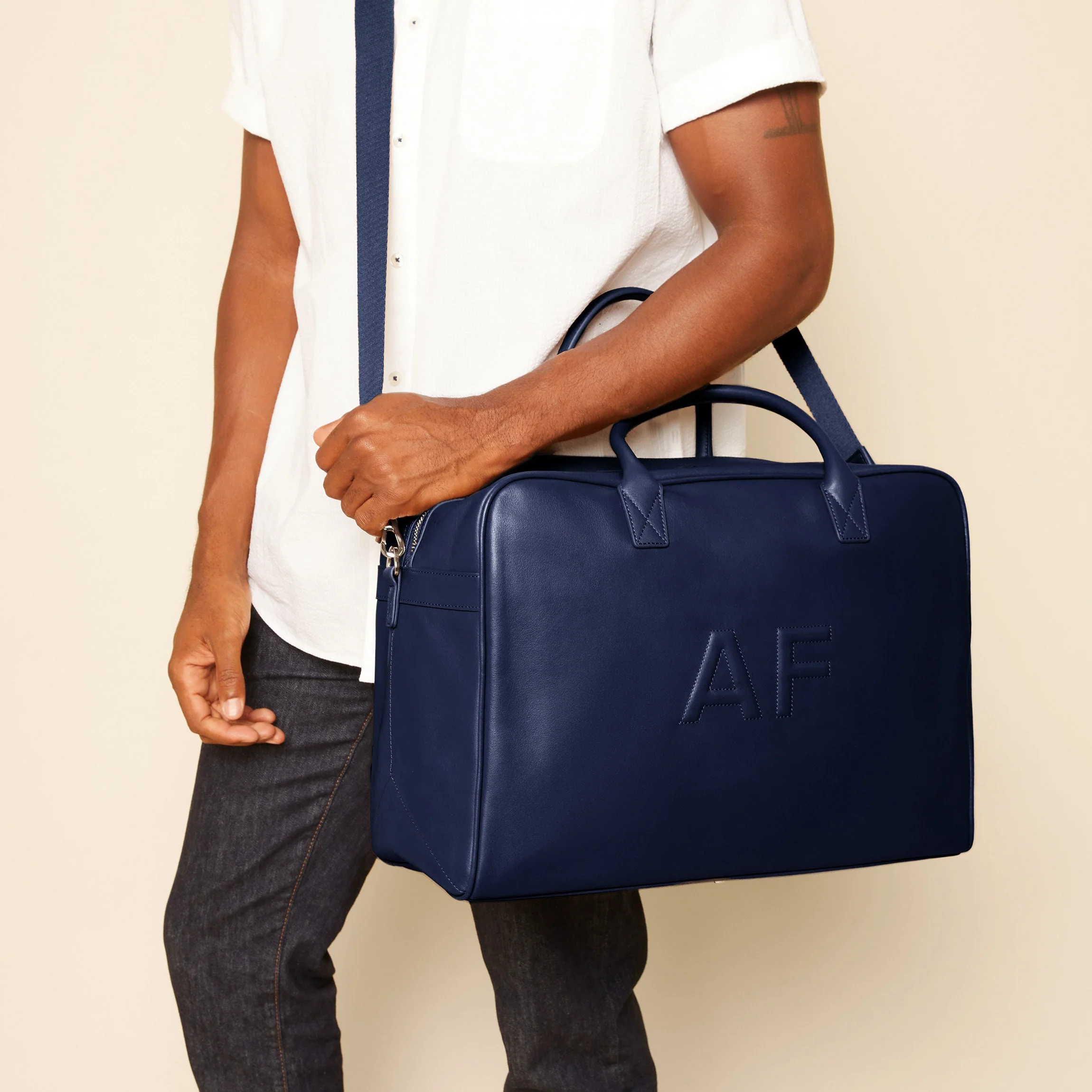 Harwood Weekender Navy Blue - Image 2