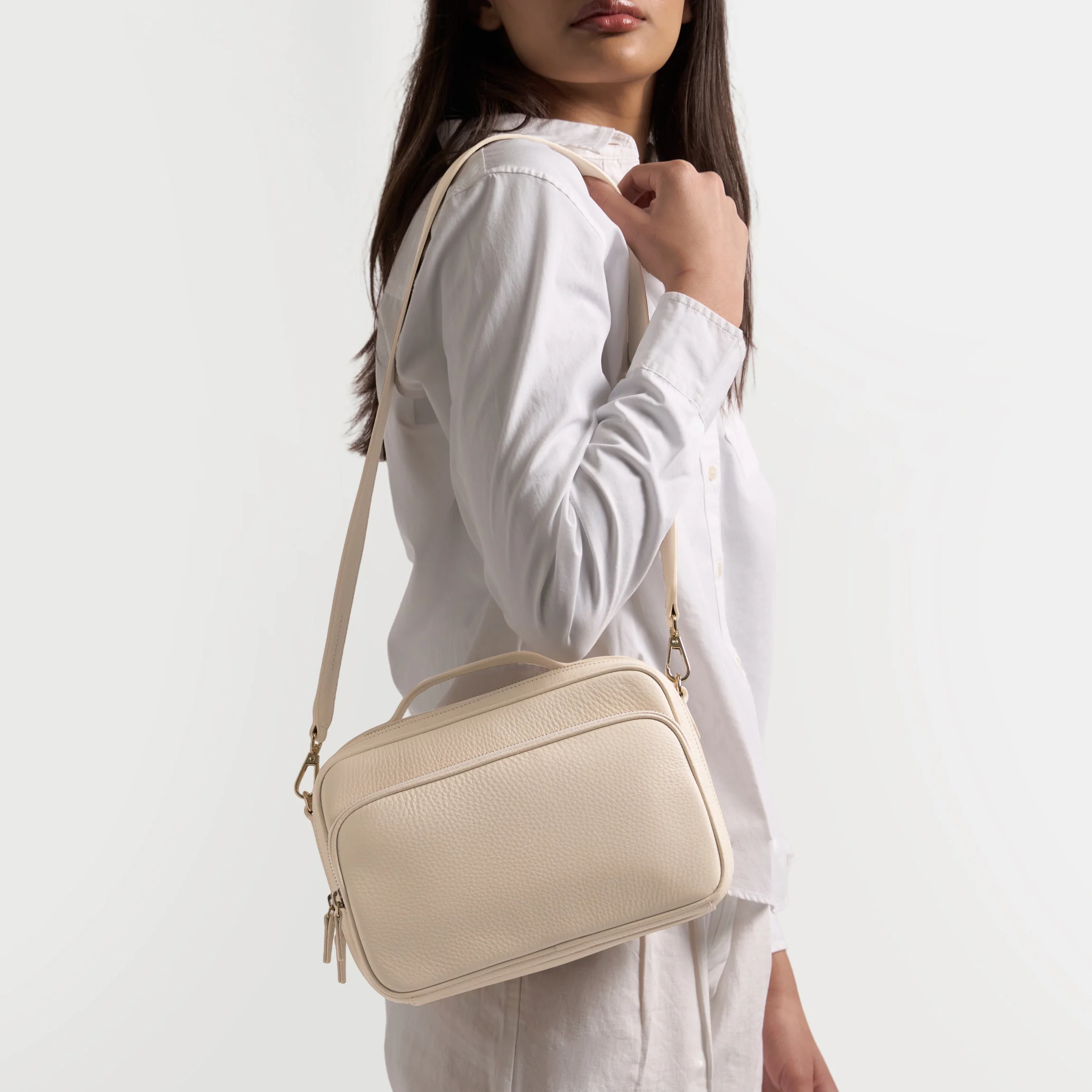 Meadow Large Satchel Sand - Image 2