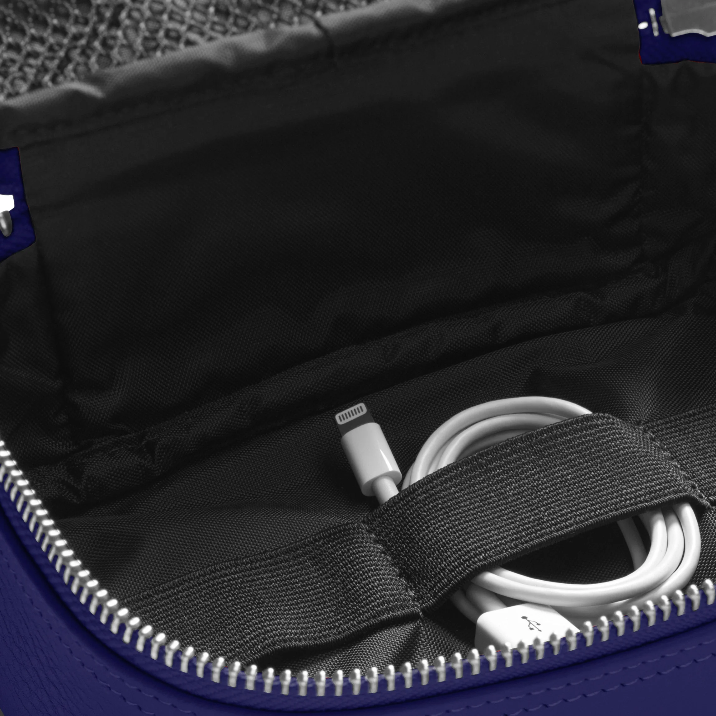 Medium Tech Bag Organizer Regatta Blue - Image 2